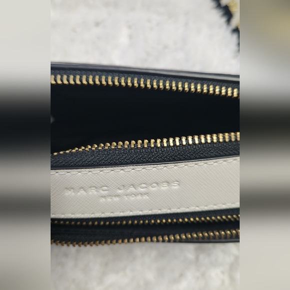 Marc Jacobs The Snapshot Camera Bag - Picture 10 of 10